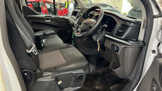 2022 FORD TRANSIT CUSTOM - Photo 11