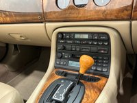 USED 2001 H JAGUAR XF 4.0 Convertible 2dr Petrol Automatic (284 g/km, 290 bhp) 