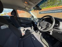 USED 2018 67 HYUNDAI TUCSON 1.6 GDi Blue Drive SE SUV 5dr Petrol Manual Euro 6 (s/s) (132 ps) 