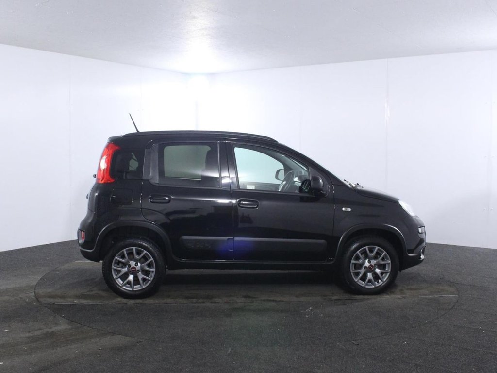 USED 2019 69 FIAT PANDA 0.9 TwinAir 4x4 Hatchback 5dr Petrol Manual Euro 6 (s/s) (90 bhp) 