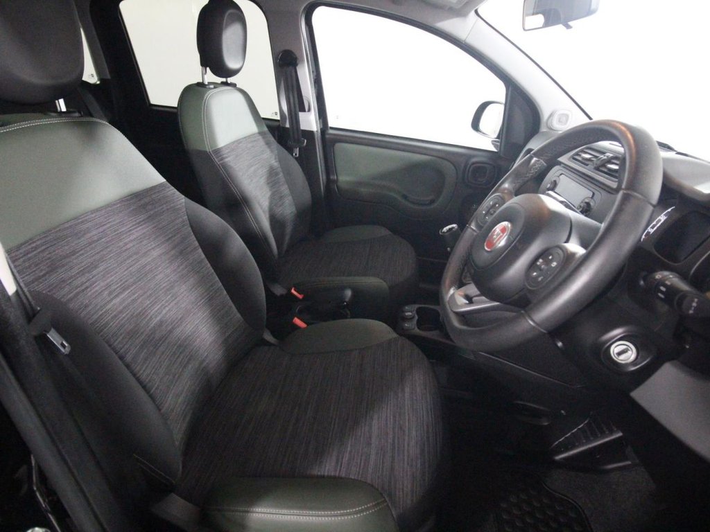 USED 2019 69 FIAT PANDA 0.9 TwinAir 4x4 Hatchback 5dr Petrol Manual Euro 6 (s/s) (90 bhp) 