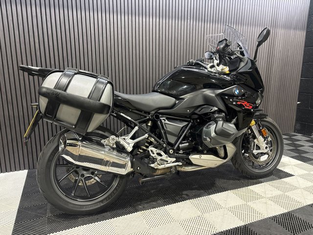 View our BMW R 1250 RS