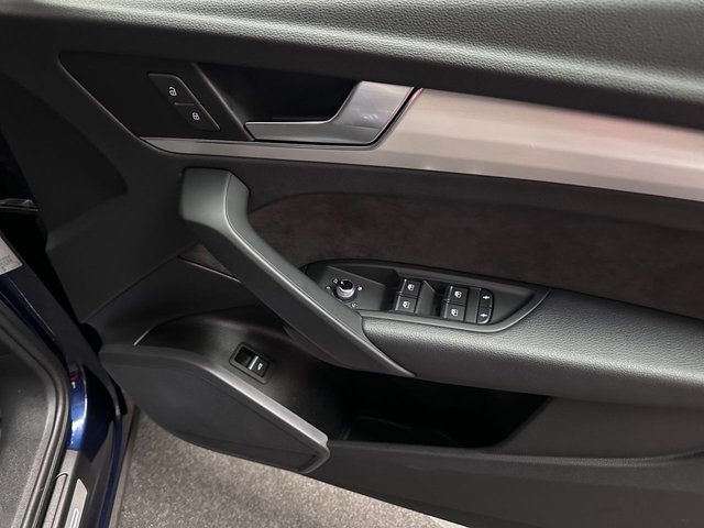 2019 AUDI Q5 - Photo 3