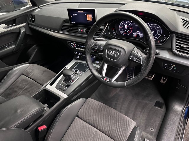 2019 AUDI Q5 - Photo 4