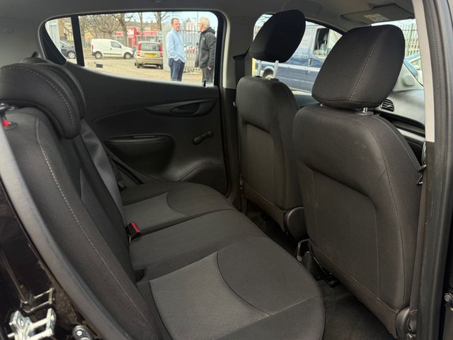 2017 VAUXHALL VIVA - Photo 8