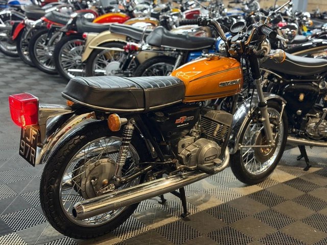 View our SUZUKI GT250
