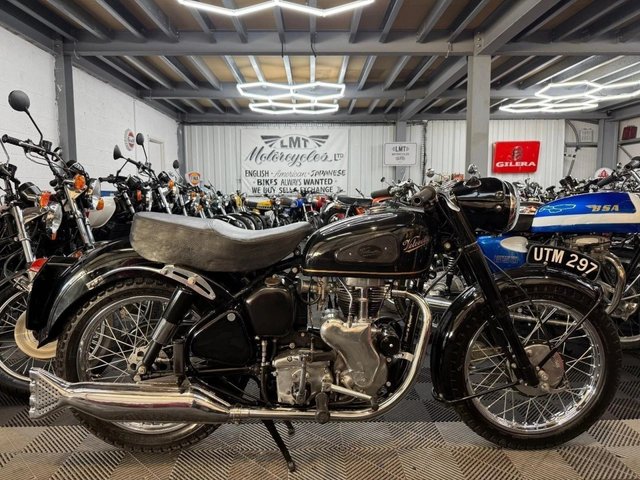 1958 VELOCETTE MAC 350cc &pound;4995.00