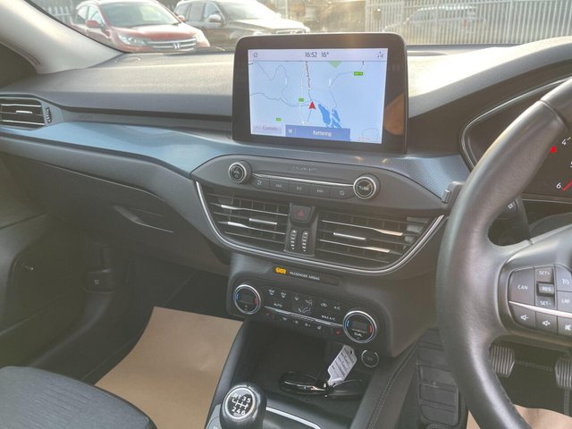 2019 FORD FOCUS - Photo 12