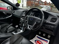 USED 2016 65 VOLVO V40 2.0 D2 R-Design Nav Hatchback 5dr Diesel Manual Euro 6 (s/s) (120 ps) 