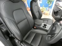 USED 2023 23 TESLA MODEL Y (Dual Motor) Long Range SUV 5dr Electric Auto 4WDE (384 bhp) SUNROOF SAT NAV CARPLAY LEATHER HEATED SEATS CRUISE CONTROL REAR VIEW CAMERA 1 OWNER SERVICE HISTORY WARRANTY