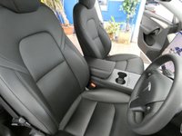 USED 2023 23 TESLA MODEL Y (Dual Motor) Long Range SUV 5dr Electric Auto 4WDE (384 bhp) SUNROOF SAT NAV CARPLAY LEATHER HEATED SEATS CRUISE CONTROL REAR VIEW CAMERA 1 OWNER SERVICE HISTORY WARRANTY