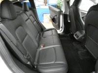 USED 2023 23 TESLA MODEL Y (Dual Motor) Long Range SUV 5dr Electric Auto 4WDE (384 bhp) SUNROOF SAT NAV CARPLAY LEATHER HEATED SEATS CRUISE CONTROL REAR VIEW CAMERA 1 OWNER SERVICE HISTORY WARRANTY