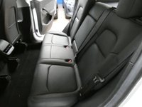 USED 2023 23 TESLA MODEL Y (Dual Motor) Long Range SUV 5dr Electric Auto 4WDE (384 bhp) SUNROOF SAT NAV CARPLAY LEATHER HEATED SEATS CRUISE CONTROL REAR VIEW CAMERA 1 OWNER SERVICE HISTORY WARRANTY