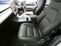 USED 2023 23 TESLA MODEL Y (Dual Motor) Long Range SUV 5dr Electric Auto 4WDE (384 bhp) SUNROOF SAT NAV CARPLAY LEATHER HEATED SEATS CRUISE CONTROL REAR VIEW CAMERA 1 OWNER SERVICE HISTORY WARRANTY