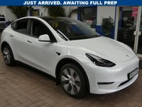 USED 2023 23 TESLA MODEL Y (Dual Motor) Long Range SUV 5dr Electric Auto 4WDE (384 bhp) SUNROOF SAT NAV CARPLAY LEATHER HEATED SEATS CRUISE CONTROL REAR VIEW CAMERA 1 OWNER SERVICE HISTORY WARRANTY