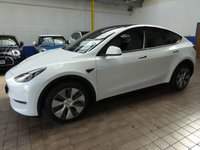 USED 2023 23 TESLA MODEL Y (Dual Motor) Long Range SUV 5dr Electric Auto 4WDE (384 bhp) SUNROOF SAT NAV LEATHER HEATED SEATS CRUISE CONTROL REAR VIEW CAMERA 1 OWNER SERVICE HISTORY WARRANTY