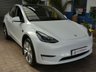 USED 2023 23 TESLA MODEL Y (Dual Motor) Long Range SUV 5dr Electric Auto 4WDE (384 bhp) SUNROOF SAT NAV LEATHER HEATED SEATS CRUISE CONTROL REAR VIEW CAMERA 1 OWNER SERVICE HISTORY WARRANTY