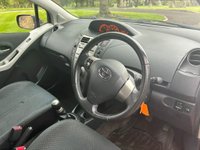 USED 2010 10 TOYOTA YARIS 1.0 VVT-i TR Euro 4 5dr 2 KEYS|Â£35 TAX|1ST TIME CAR