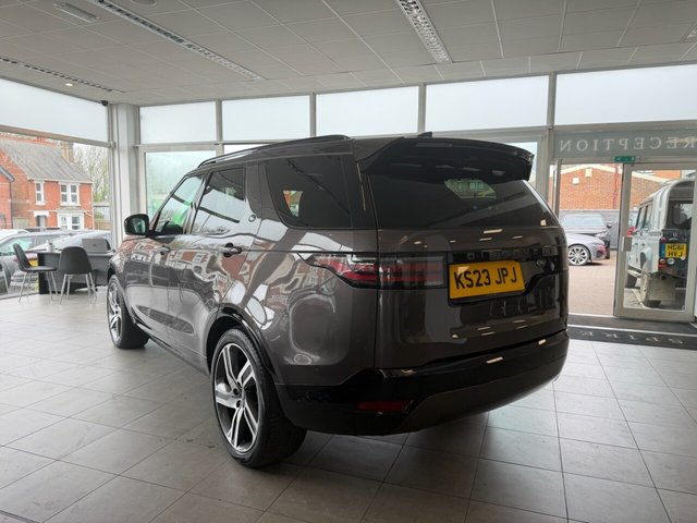 View our LAND ROVER DISCOVERY