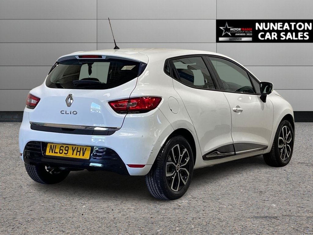 USED 2019 69 RENAULT CLIO 0.9 TCe Play Hatchback 5dr Petrol Manual Euro 6 (s/s) (90 ps) IDEAL 1ST CAR - LOW MILES