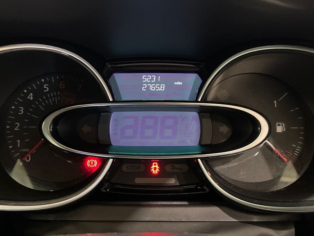 USED 2019 69 RENAULT CLIO 0.9 TCe Play Hatchback 5dr Petrol Manual Euro 6 (s/s) (90 ps) IDEAL 1ST CAR - LOW MILES
