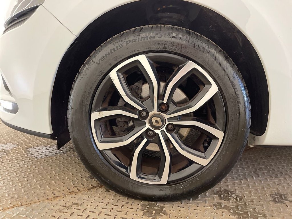 USED 2019 69 RENAULT CLIO 0.9 TCe Play Hatchback 5dr Petrol Manual Euro 6 (s/s) (90 ps) IDEAL 1ST CAR - LOW MILES