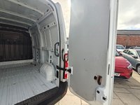 USED 2022 72 RENAULT MASTER 2.3 dCi 35 Business+ Panel Van 4dr Diesel Manual FWD MWB Medium Roof Euro 6 (135 ps) 