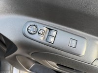 VAUXHALL COMBO — thumbnail 30 of 51