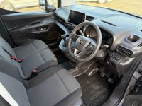 VAUXHALL COMBO — thumbnail 37 of 51