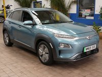 USED 2020 69 HYUNDAI KONA 64kWh Premium SE SUV 5dr Electric Auto (7kW Charger) (204 ps) SAT NAV CARPLAY REAR VIEW CAMERA CRUISE CONTROL HEATED SEATS HEATED STEERING WHEEL PARKING SENSORS LOW MILEAGE 3 OWNERS SERVICE HISTORY