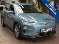 USED 2020 69 HYUNDAI KONA 64kWh Premium SE SUV 5dr Electric Auto (7kW Charger) (204 ps) SAT NAV CARPLAY REAR VIEW CAMERA CRUISE CONTROL HEATED SEATS HEATED STEERING WHEEL PARKING SENSORS LOW MILEAGE 3 OWNERS SERVICE HISTORY