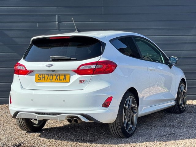 2020 FORD FIESTA - Photo 6