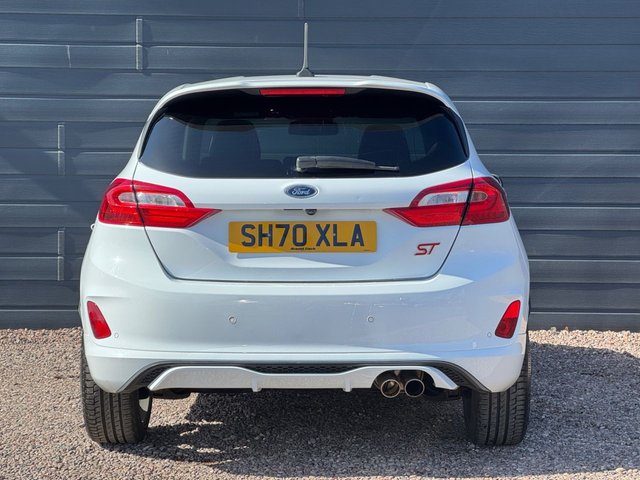 2020 FORD FIESTA - Photo 11