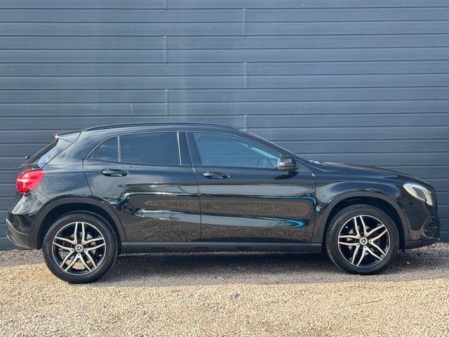 2019 Mercedes-Benz GLA - Photo 8