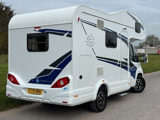 View our KNAUS LIVE TI