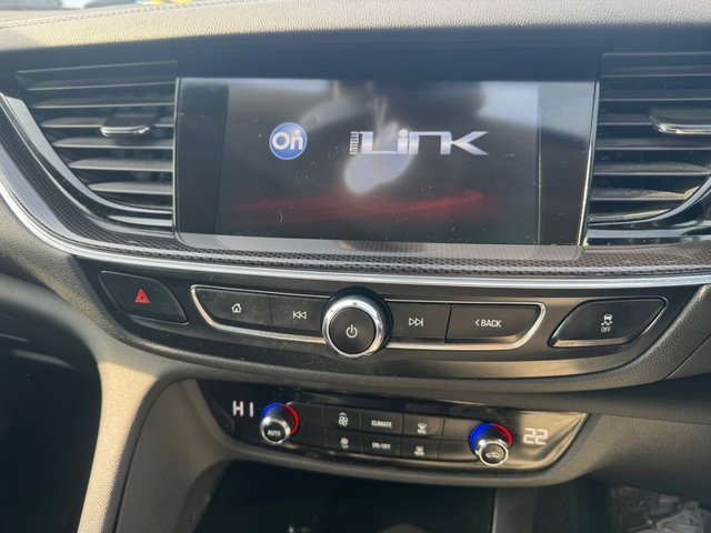 2017 VAUXHALL INSIGNIA - Photo 8