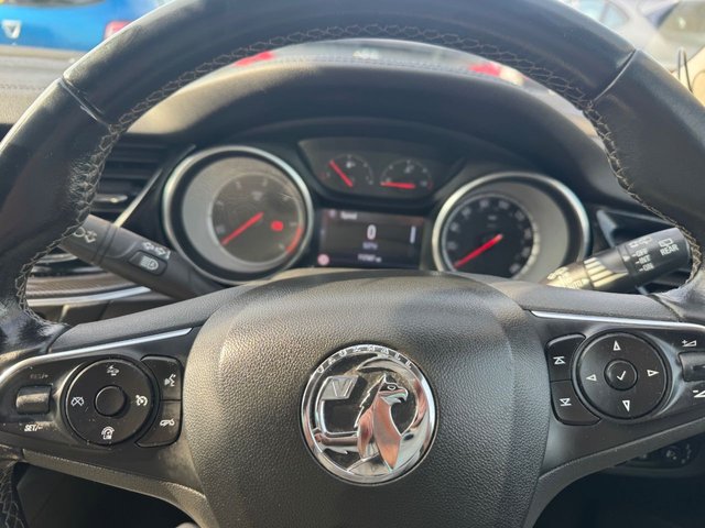 2017 VAUXHALL INSIGNIA - Photo 5