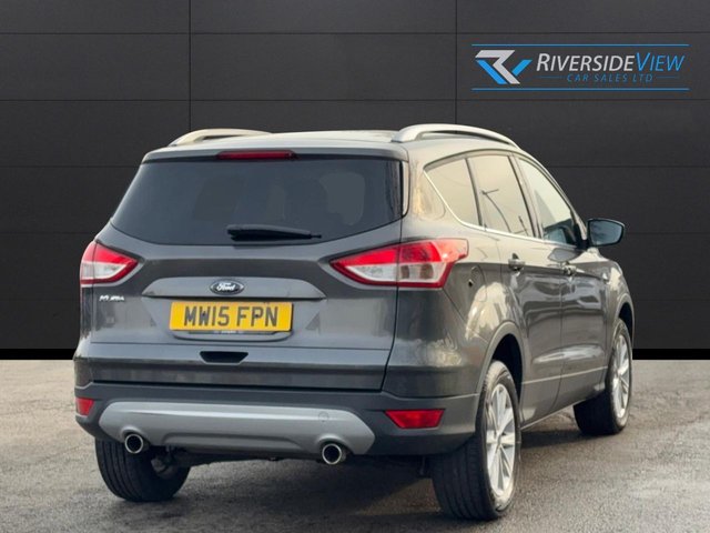 2015 FORD KUGA - Photo 5