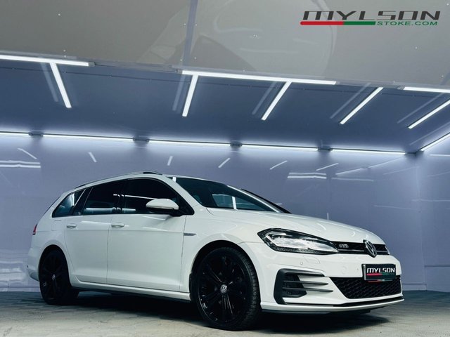 View our VOLKSWAGEN GOLF