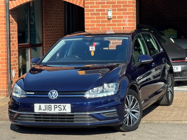 View our VOLKSWAGEN GOLF