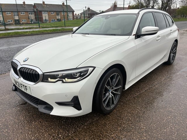 2021 BMW 3 SERIES - Photo 2