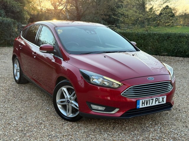 2017 FORD FOCUS - Photo 5