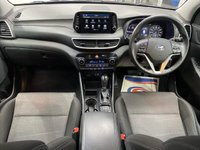 USED 2020 70 HYUNDAI TUCSON 1.6 CRDi MHEV SE Nav SUV 5dr Diesel Hybrid DCT Euro 6 (s/s) (136 ps) DARK KNIGHT / AUTOMATIC / DIESEL HYBRID / REVERSING CAMERA / REAR SENSORS / TOUCHSCREEN APPLE CARPLAY & ANDROID AUTO / LANE CONTROL / POWERFOLD MIRRORS / CRUISE CONTROL