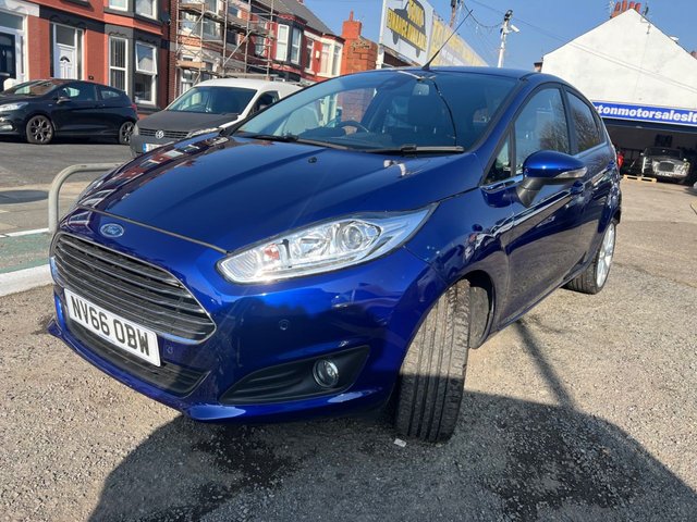 2017 FORD FIESTA - Photo 3