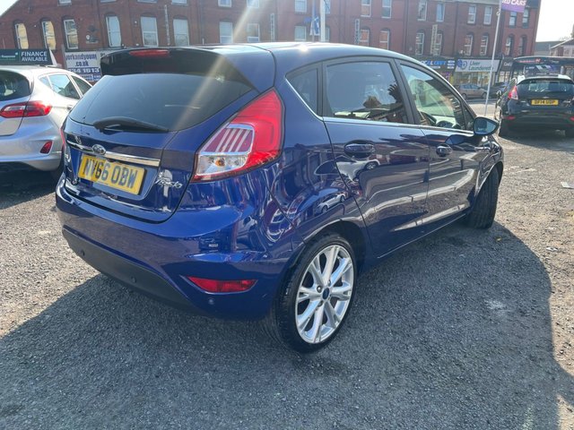 2017 FORD FIESTA - Photo 4