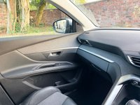 USED 2019 69 PEUGEOT 5008 1.5 BlueHDi Allure SUV 5dr Diesel Manual Euro 6 (s/s) (130 ps) 