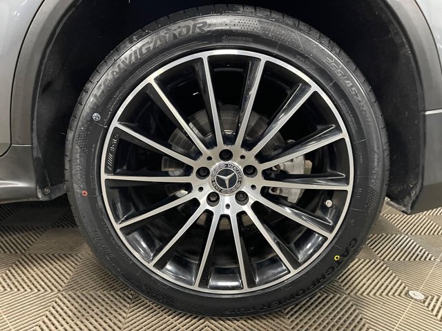 2018 Mercedes-Benz GLC (2018) - Photo 2