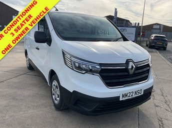 2022 RENAULT TRAFIC