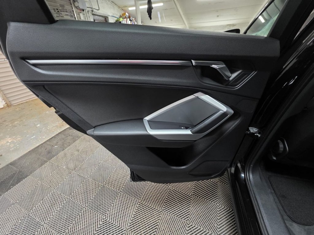 USED 2019 69 AUDI Q3 2.0 TDI 35 Sport SUV 5dr Diesel S Tronic Euro 6 (s/s) (150 ps) Bluetooth - SatNav - Sensors!