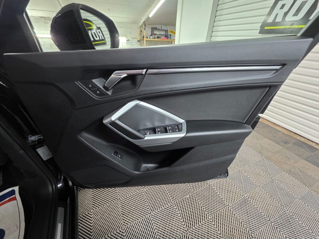 USED 2019 69 AUDI Q3 2.0 TDI 35 Sport SUV 5dr Diesel S Tronic Euro 6 (s/s) (150 ps) Bluetooth - SatNav - Sensors!